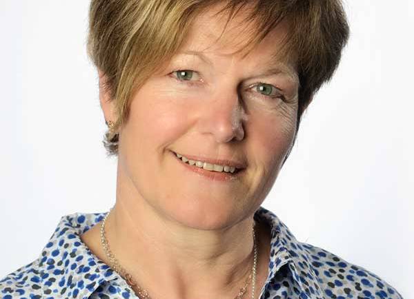 Elisabeth Braesch – Adjointe